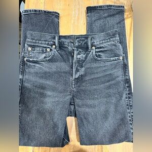 AE77 ankle crop black wash jeans NWOT